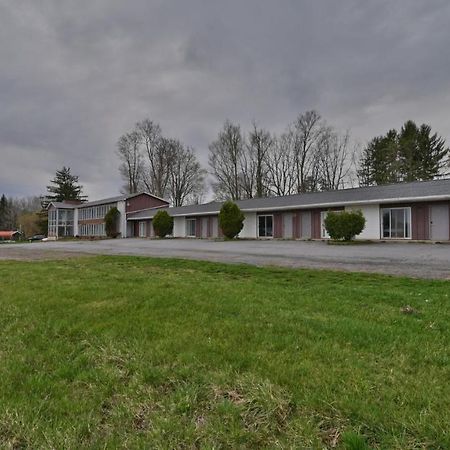 Maplehurst Motel Tunkhannock Εξωτερικό φωτογραφία
