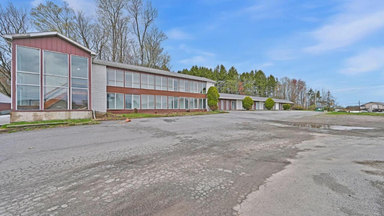 Maplehurst Motel Tunkhannock Εξωτερικό φωτογραφία