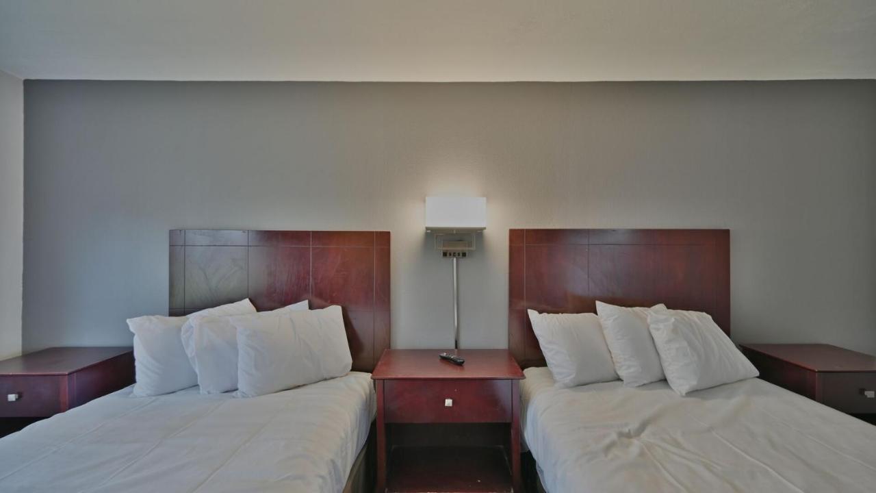 Maplehurst Motel Tunkhannock Εξωτερικό φωτογραφία