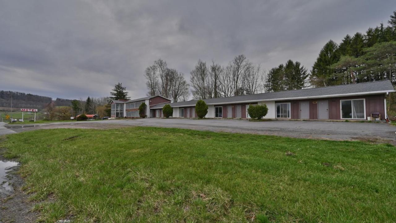 Maplehurst Motel Tunkhannock Εξωτερικό φωτογραφία
