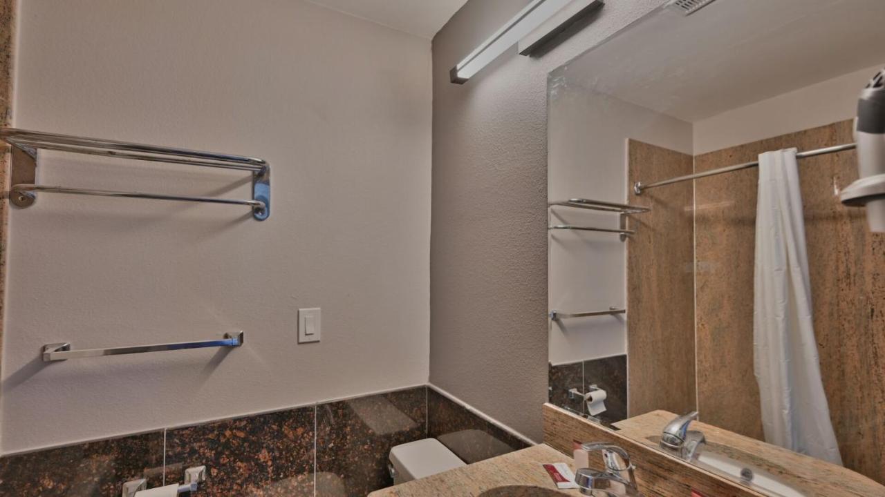 Maplehurst Motel Tunkhannock Εξωτερικό φωτογραφία
