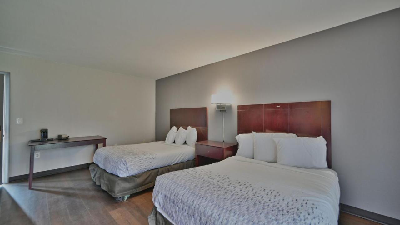 Maplehurst Motel Tunkhannock Εξωτερικό φωτογραφία